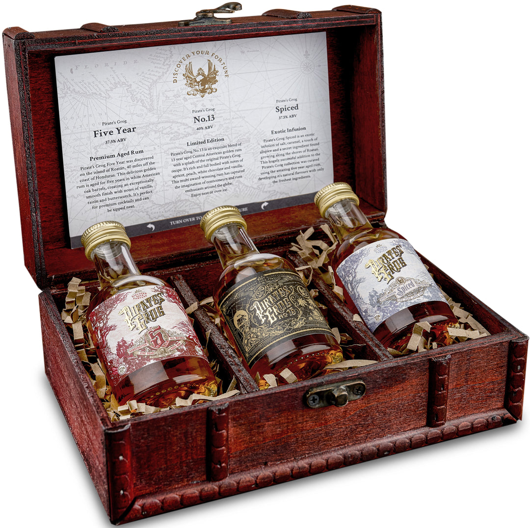 Pirate's Grog Aged Rum Gift Chest 3x5cl